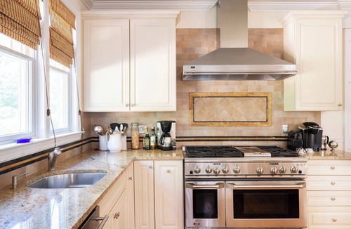 North Sea Villa | Villa Emery