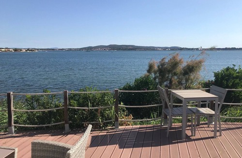 Sete Villa | Villa en 1ère ligne sur l’Étang de Thau – Piscine