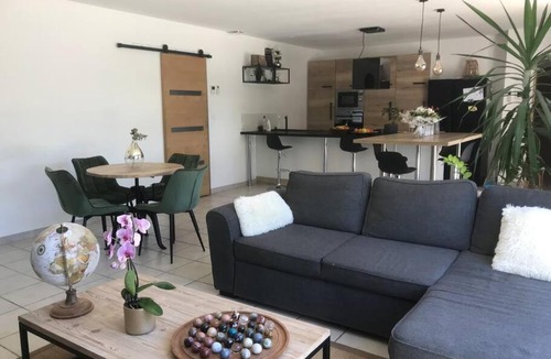 Senas Villa | Villa en provence