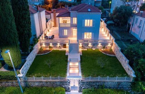 Babin Kuk Villa | Villa Enigma