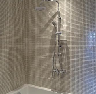 Caserne Mellinet Villa | VILLA EPERONNIERE