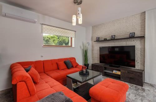 Paradiz Villa | Villa Erla - Happy Rentals