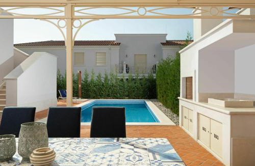 Vabriga Villa | Villa Escape in Vabriga with Pool & Views