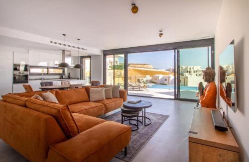 Finestrat Villa | Villa Esmeralda 20 by BookaParadise