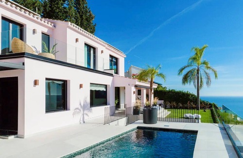 Aduanas Villa | Villa Esmerelda de Javea