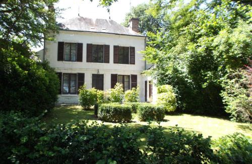 Valencay Bed & Breakfast | VILLA ESPERANZA Suite de plain-pied, indépendante, 1 à 4 personnes à 200 m du château de Valençay proche Zoo de Beauval et châteaux de La Loire