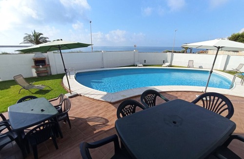 Vinaros Villa | Villa Estrella - Chalet con piscina privada en Vinaròs - Ref. 932