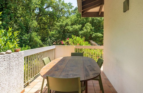Soorts-Hossegor House | Villa Estrella between lake and ocean with private pool, private terrace, and Wi-Fi
