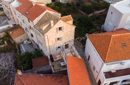 Komiza Villa | Villa Eudora - in the heart of charming Komiža