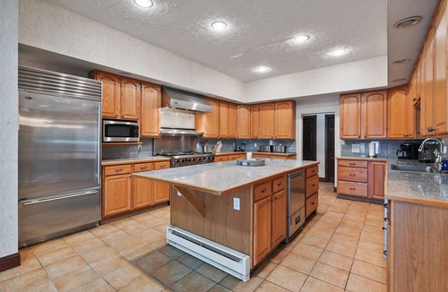 Wilkes-Barre Villa | Villa Euphoria: Exotic Retreat