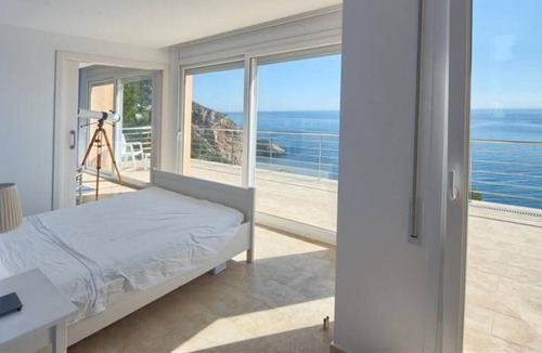 Aiguablava Villa | Villa "Eva with private pool" with Sea View, Pool & Wi-Fi