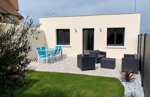 Lion-sur-Mer House | Villa Evasion seafront