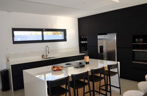 Serignan Villa | Villa Exceptionnelle Avec Piscine à Quelques pas de la Plage