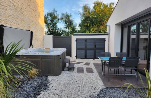 Andilly Villa | Villa Exceptionnelle Pour des Moments de Détente à 20 Minutes de LA Rochelle