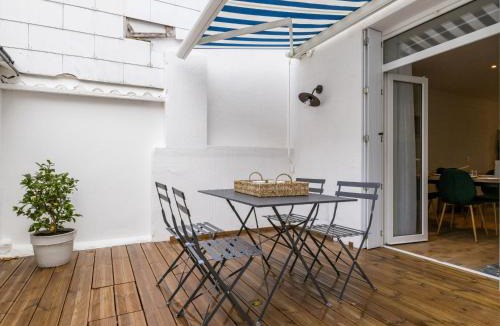 Saint-Nazaire House | Villa face à la mer avec terrasse privative, confort moderne, Wi-Fi gratuit à Saint-Nazaire - FR-1-306-1260