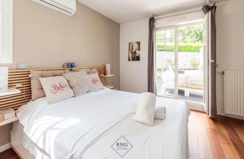 Bailly-Romainvilliers Villa | Villa Fairway piscine Disneyland Bmyguest
