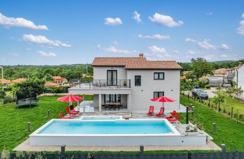 Snasici House | Villa Family Love with garden and playground