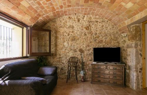 Llers House | Villa Figueres near Costa Brava Beaches Pool