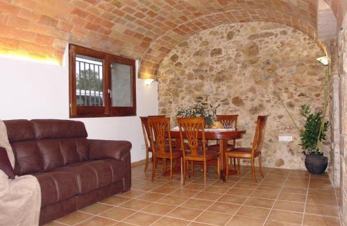 Llers House | Villa Figueres near Costa Brava Beaches Pool