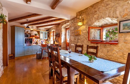 Milna (Brac) Villa | Villa Finka, Brac Island, Coastal Villa with Pool