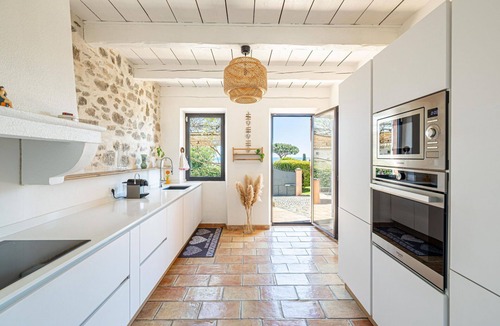 Golfe Juan Villa | Villa Flore - Panoramic Sea View by Halldis