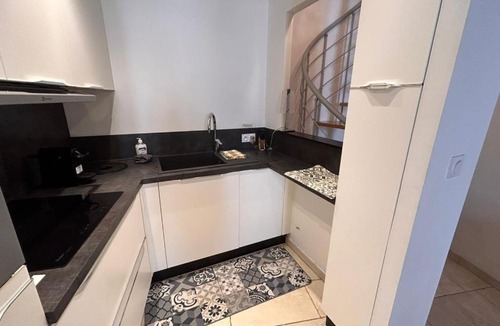 Adissan House | Villa fontaine