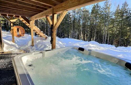 Saint Come Ski Chalet | Villa Forêsta Ski, Spa & Sauna