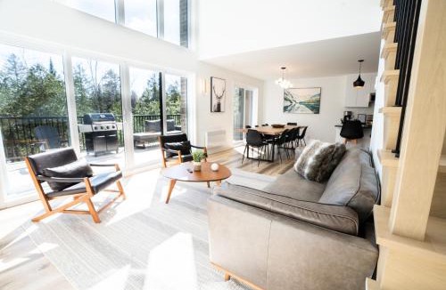 Saint Come Ski Chalet | Villa Forêsta Ski, Spa & Sauna