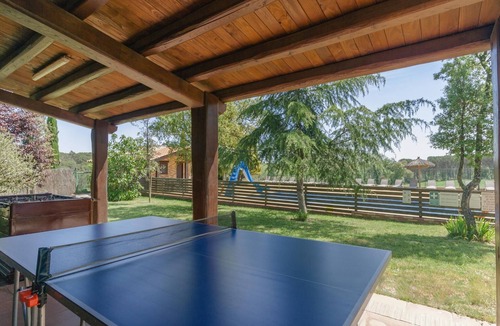 Riudarenes Villa | Villa for 23 people. BBQ, large pool, near Barcelona