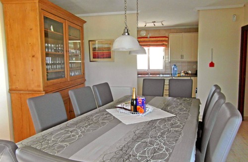 Campos del Rio Villa | Villa for 8 people with private swimming pool