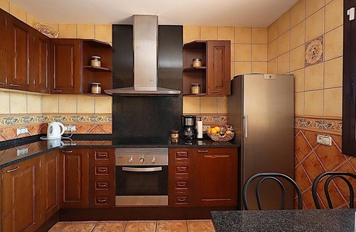 Lloret Town Center Cottage | Villa for 8 pers. with private pool in Lloret de Mar