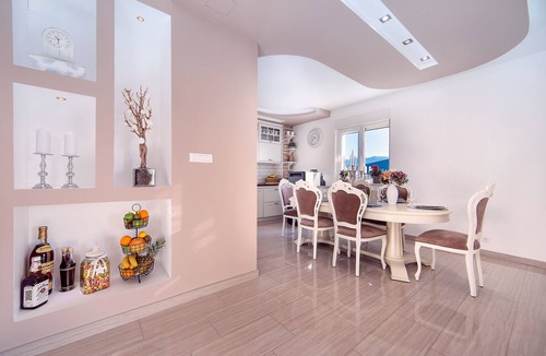 Lovrec Villa | Villa for 8 persons with heated private pool and jacuzzi, fully AC