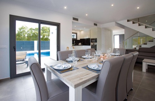 El Mas Bosca House | Villa for rent in Mas Busca, Roses, Costa Brava: Spacious villa with private pool, ideal for families, 3 km from Roses beach.