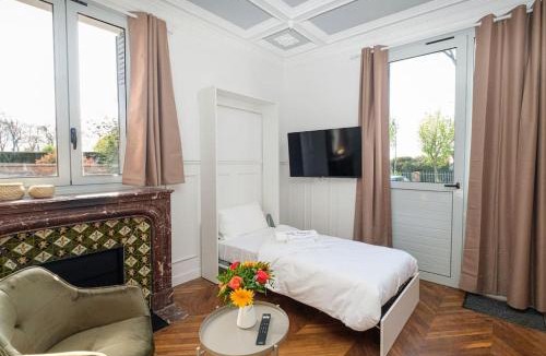 Quincy-Voisins Apartment | Villa Forestière Studio Le Chêne
