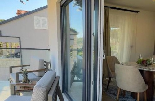 Brna Villa | Villa Fortuna ap4 : Two-Bedroom Apartment
