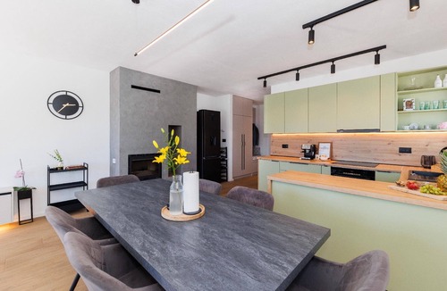 Lovinac House | Villa Fortunata with outdoor pool, terrace and garden