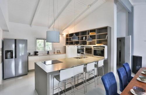 Sainte-Foy House | Villa Foyenne