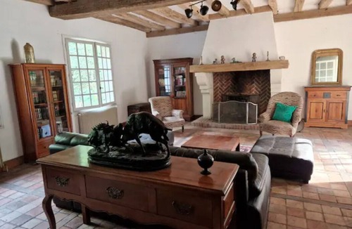 Saint-Hilaire-Saint-Mesmin Cottage | Villa