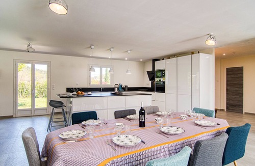 Gareoult House | Villa Azurine by Interhome