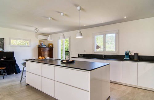 Gareoult House | Villa Azurine by Interhome
