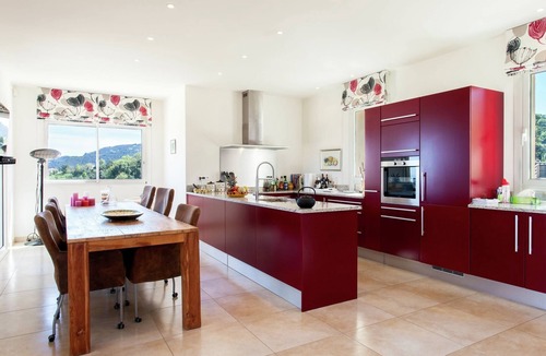 Les Adrets-de-l'Esterel Villa | Villa in Les Adrets with Pool & Hill Views