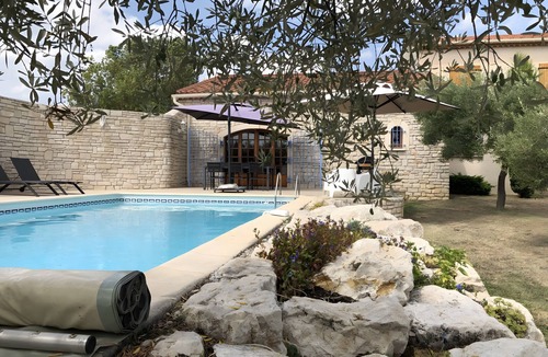 Saint-Julien-de-Cassagnas Villa | Villa les hauts de cassagnas – Modern Comfort in a Peaceful Setting Near Cévennes