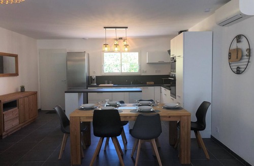 Saint-Laurent-de-Carnols Villa | Villa au Coeur de la Vallée de Cèze