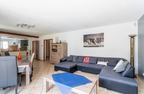 Saint-Laurent-La-Vernede House | Villa 'Gîte Les Oliviers' with Private Pool, Wi-Fi and Air Conditioning