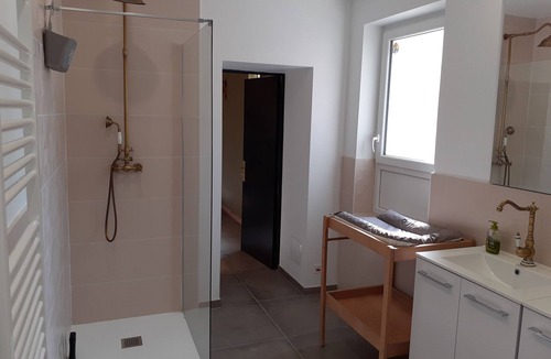 Saint-Pourcain-sur-Besbre Villa | Villa 10 persons 6mn from PAL