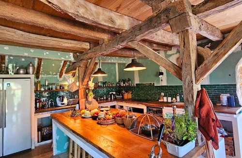 Saint-Vincent-Rive-d'Olt Villa | Villa Les Roques