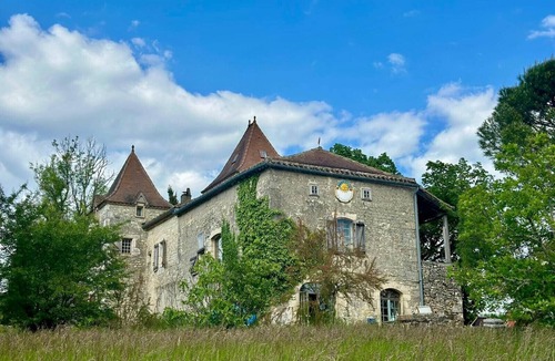 Saint-Vincent-Rive-d'Olt Villa | Villa Les Roques