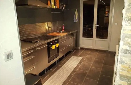 Varces-Allieres-et-Risset Apartment | Villa with swimming pool and jacuzzi,