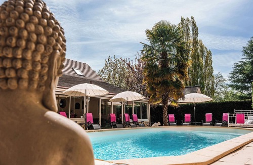 Vernou-la-Celle-sur-Seine Villa | Villa 4, Piscine Chauffée Privée, Proche Fontainebleau, au Calme