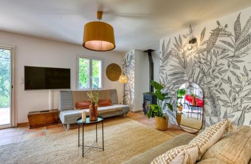 Junas Villa | Villa Fragon Piscine Privée & Oliviers 8 Pers